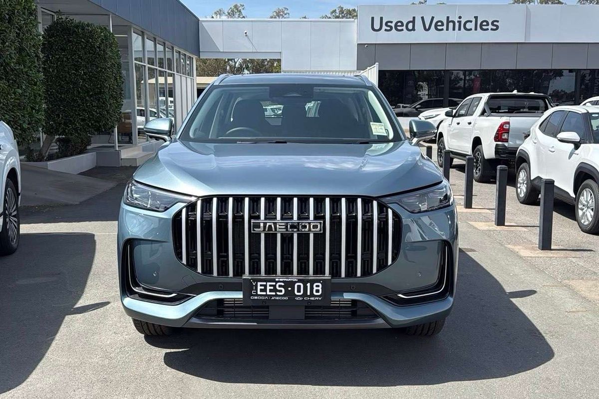2025 OMODA JAECOO J8 Track