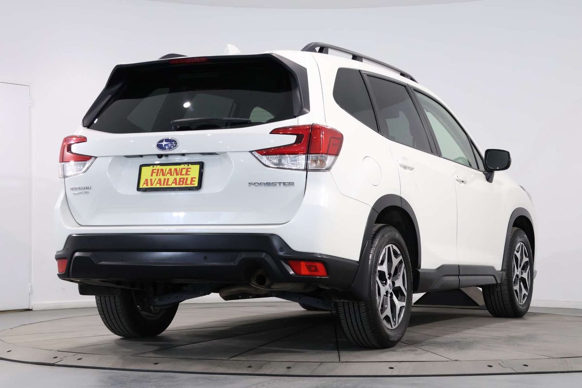 2022 Subaru Forester 2.5i-L S5