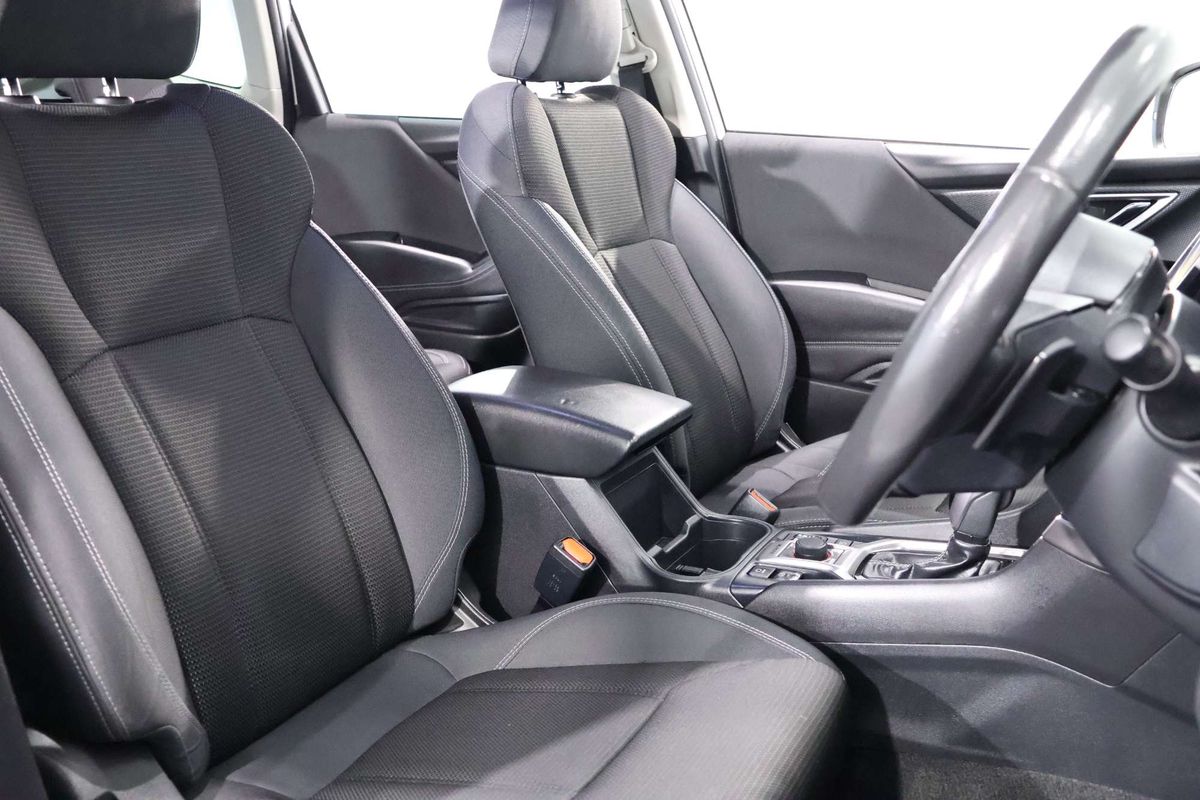 2022 Subaru Forester 2.5i-L S5