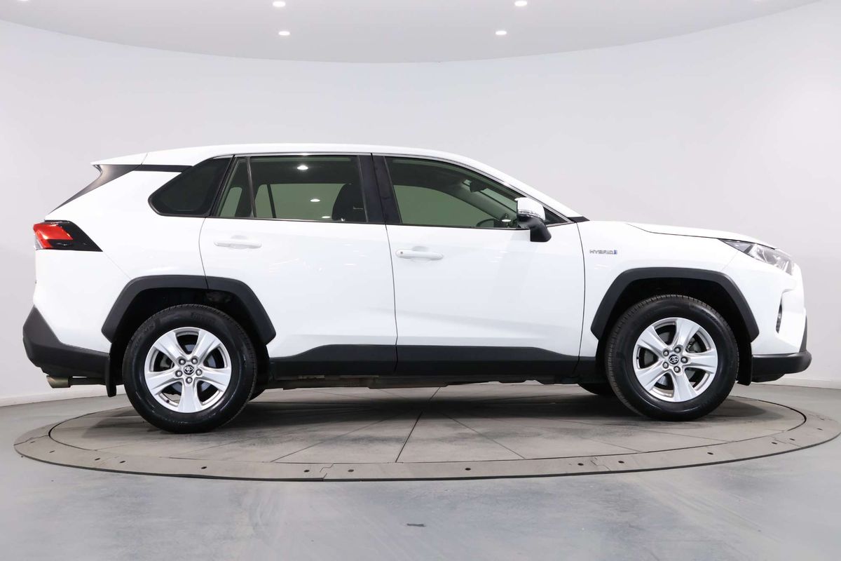 2021 Toyota RAV4 GX AXAH54R