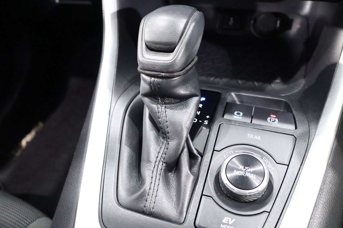 2021 Toyota RAV4 GX AXAH54R