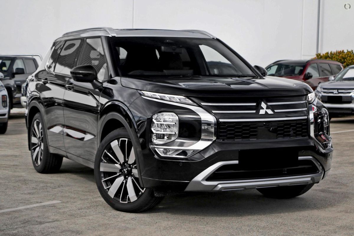 2025 Mitsubishi Outlander Exceed Tourer ZM AWD