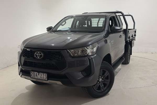 2025 Toyota Hilux SR GUN126R 4X4