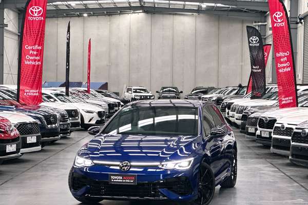 2023 Volkswagen Golf R 20 Years 8