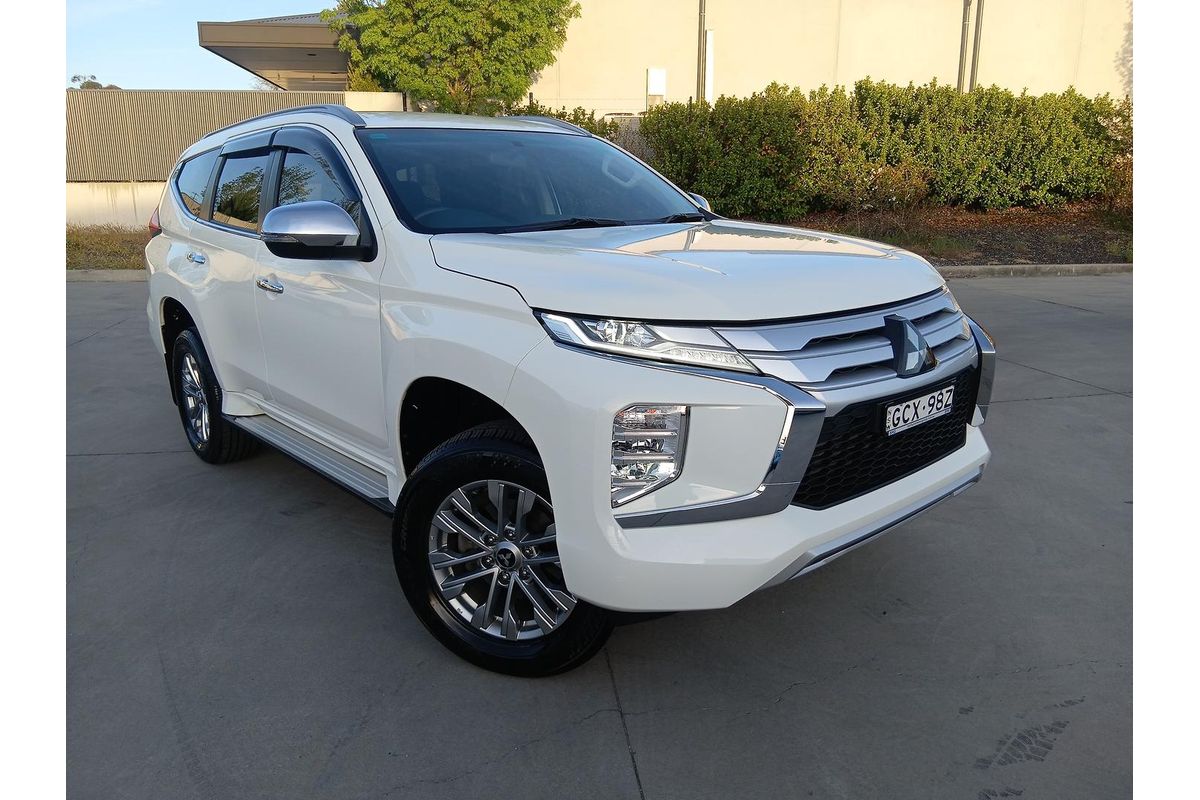 2023 Mitsubishi Pajero Sport GLX QF