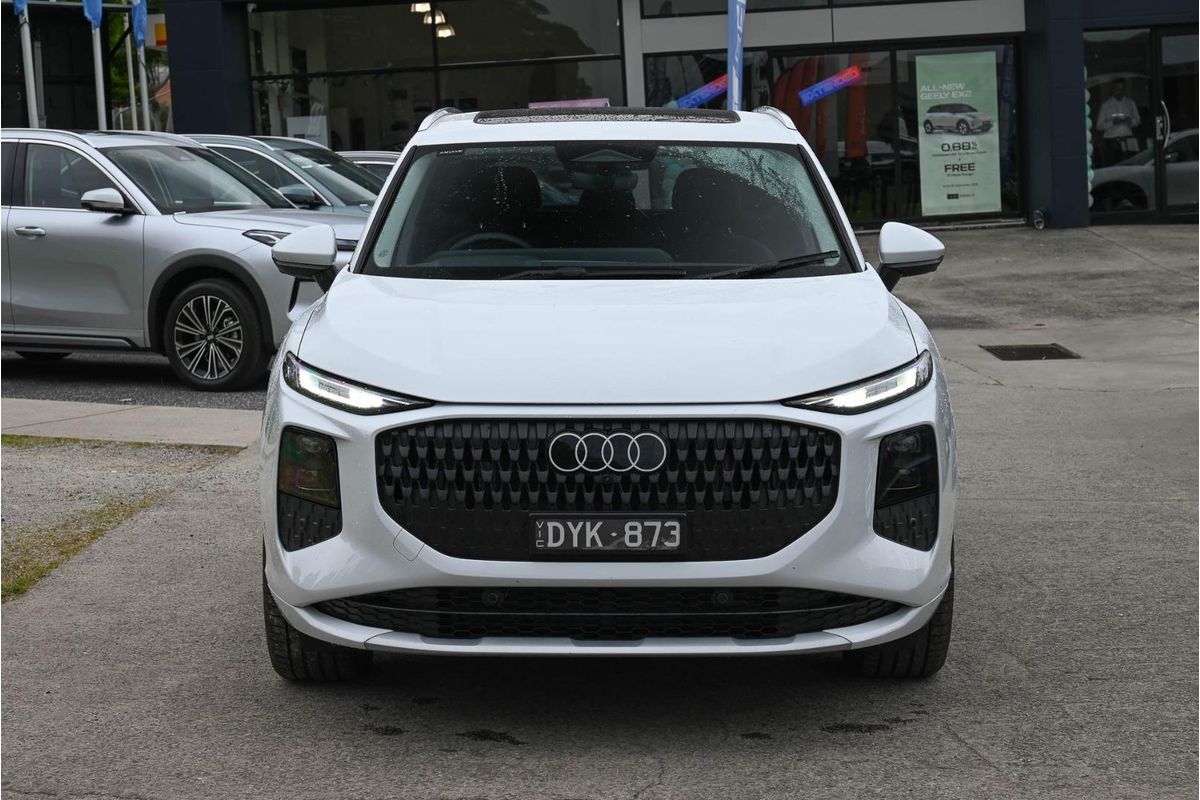 2026 Audi Q3 TFSI 110kW FJ