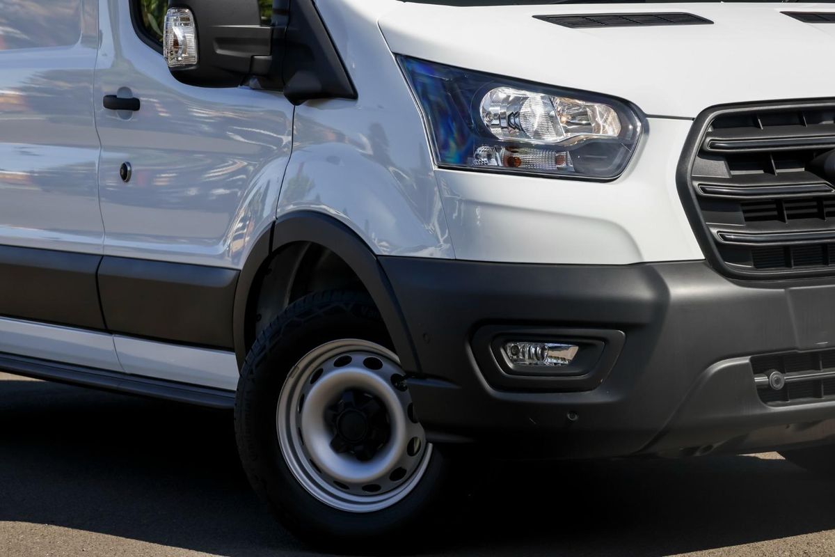 2025 Ford Transit 350L VO LWB Mid Roof