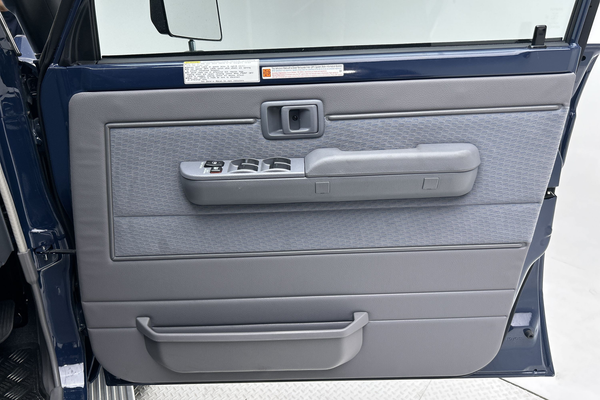 2025 Toyota Landcruiser GXL GDJL79R 4X4 thumb-18