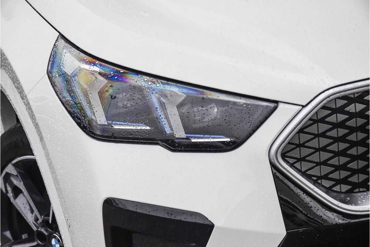 2026 BMW iX2 xDrive30 M Sport U10