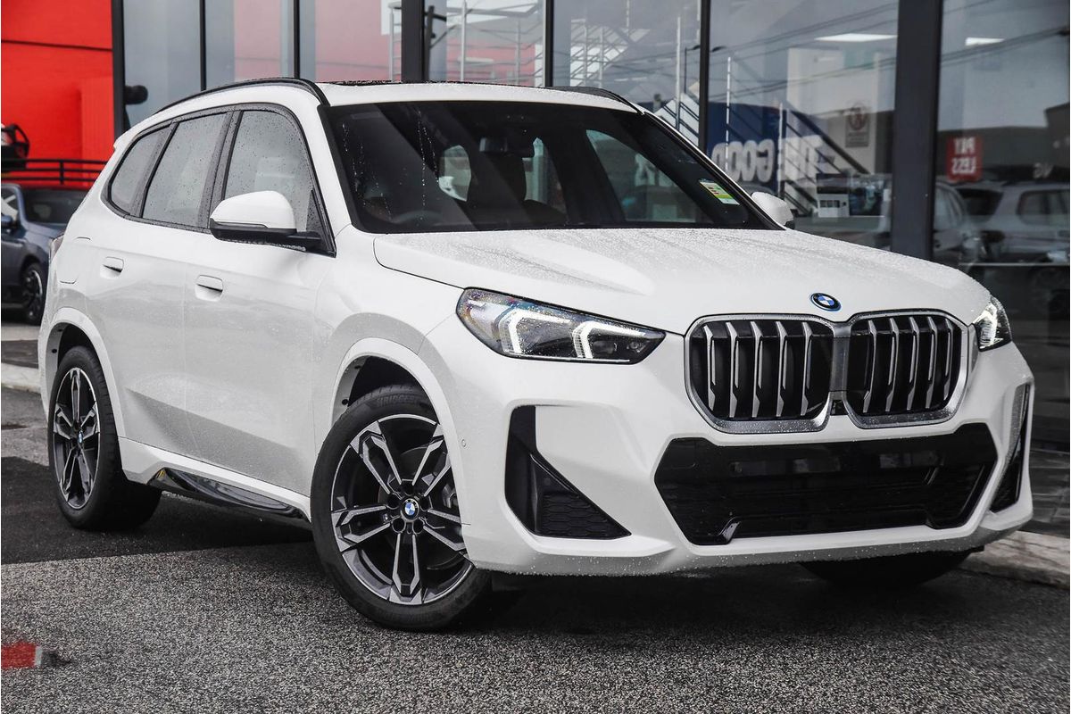 2026 BMW X1 xDrive25e M Sport U11