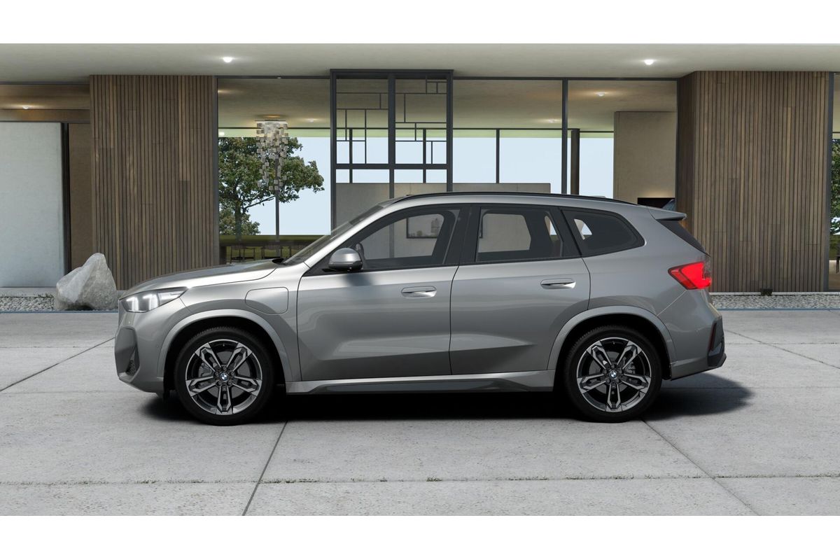 2026 BMW X1 xDrive25e M Sport U11