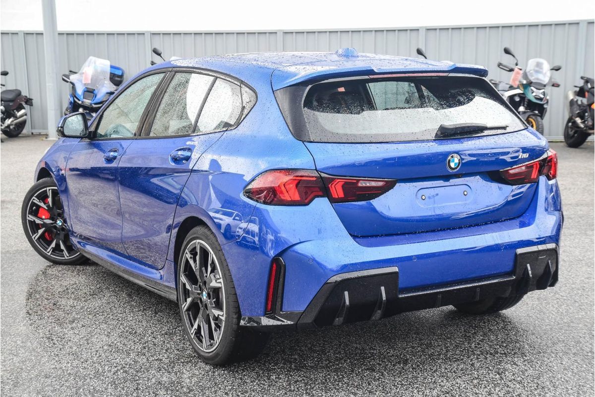 2025 BMW 1 Series 118 M Sport F70