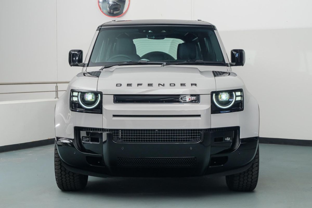 2026 Land Rover Defender 110 D350 X-Dynamic SE L663