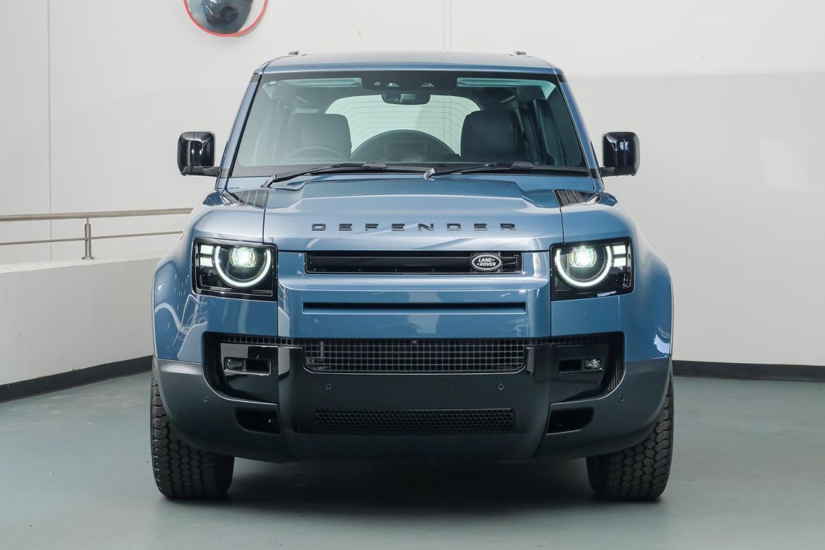 2026 Land Rover Defender 110 D250 S L663