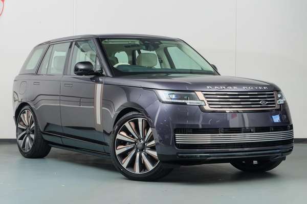 2026 Land Rover Range Rover P615 SV L460