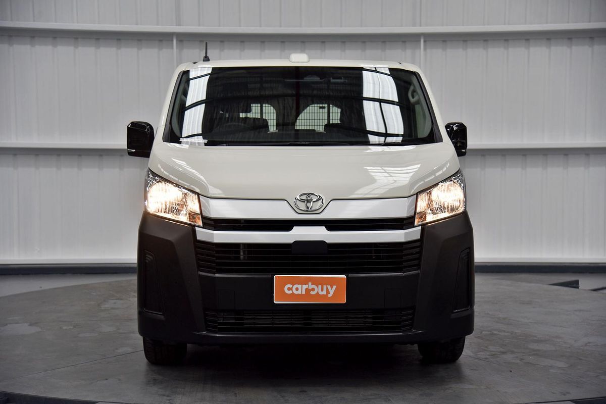2025 Toyota Hiace GDH300R LWB
