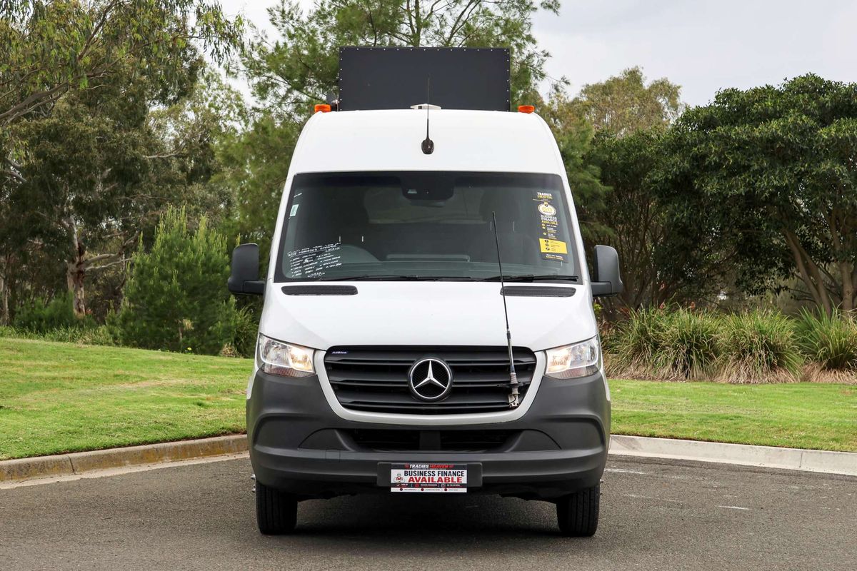 2018 Mercedes-Benz Sprinter 516CDI NCV3 Rear Wheel Drive LWB image 6
