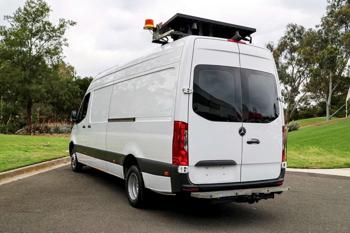 2018 Mercedes-Benz Sprinter 516CDI NCV3 Rear Wheel Drive LWB image 13