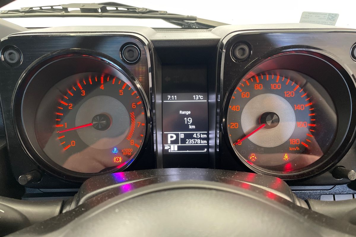 2022 Suzuki Jimny GLX GJ