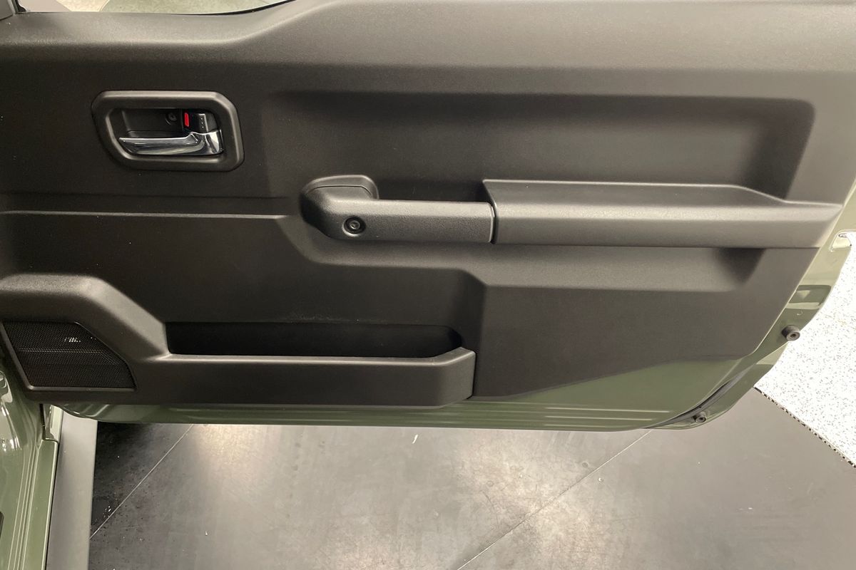 2022 Suzuki Jimny GLX GJ
