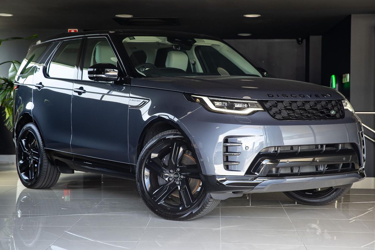 2026 Land Rover Discovery D350 Dynamic SE Series 5