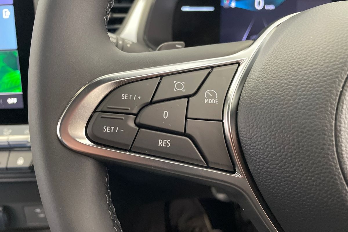 2025 Mitsubishi ASX LS XE
