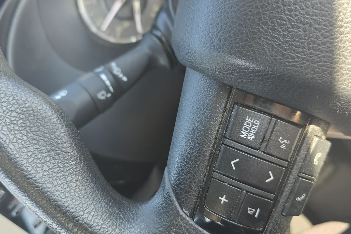 2022 Toyota Hilux SR GUN126R