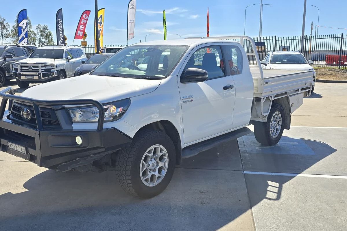 2022 Toyota Hilux SR GUN126R
