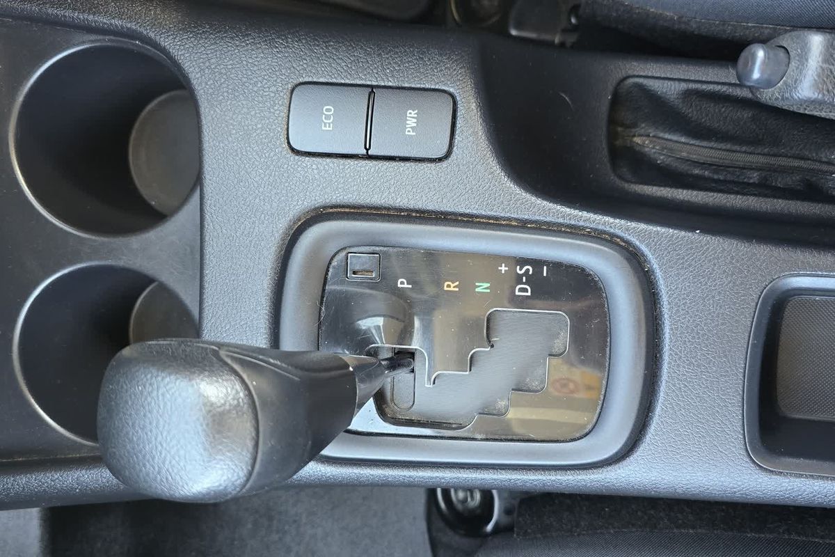 2022 Toyota Hilux SR GUN126R