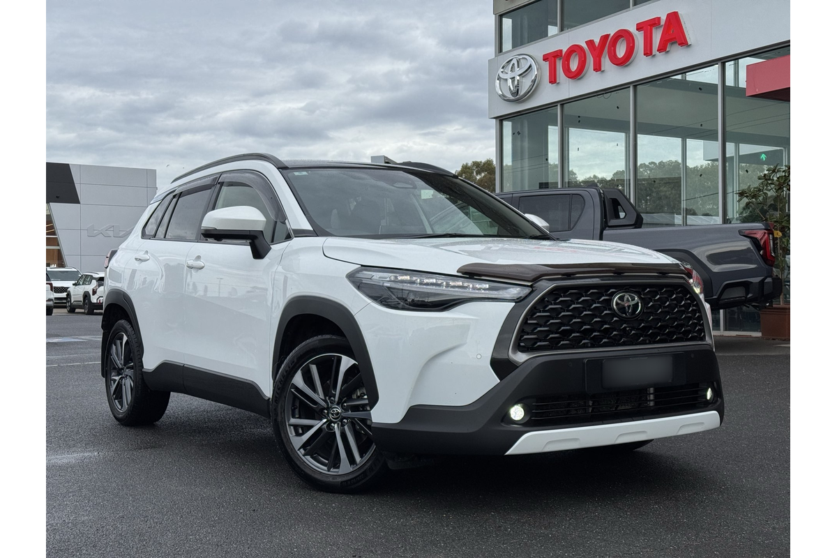 2024 Toyota Corolla Cross Atmos MXGA10R