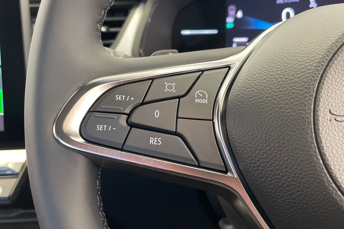 2025 Mitsubishi ASX LS XE