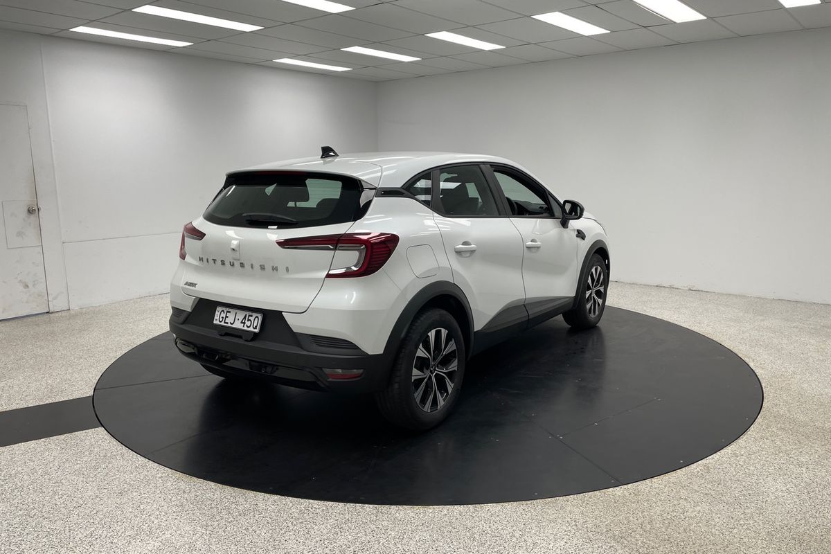 2025 Mitsubishi ASX LS XE