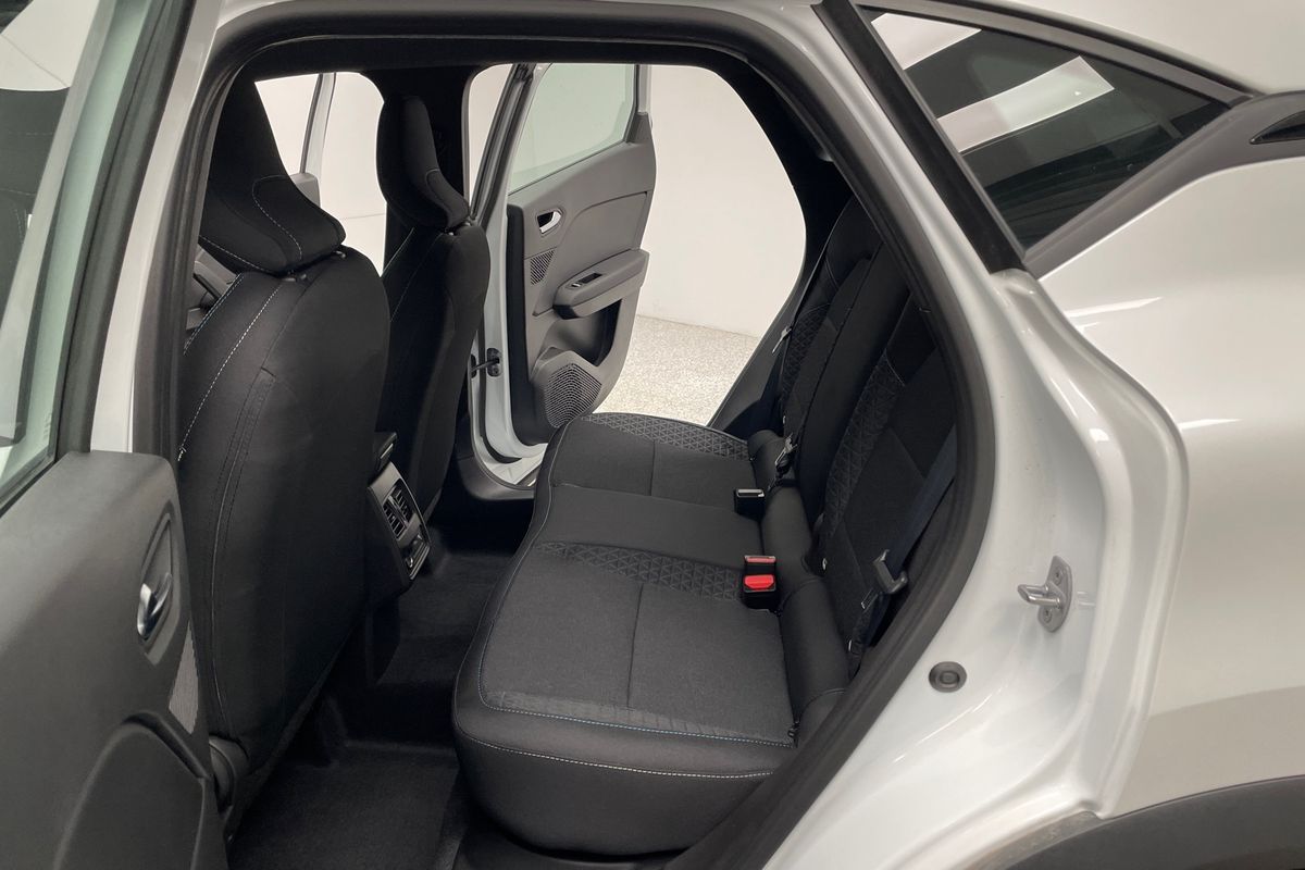 2025 Mitsubishi ASX LS XE
