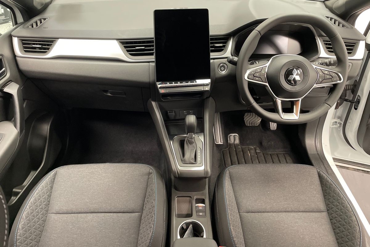 2025 Mitsubishi ASX LS XE