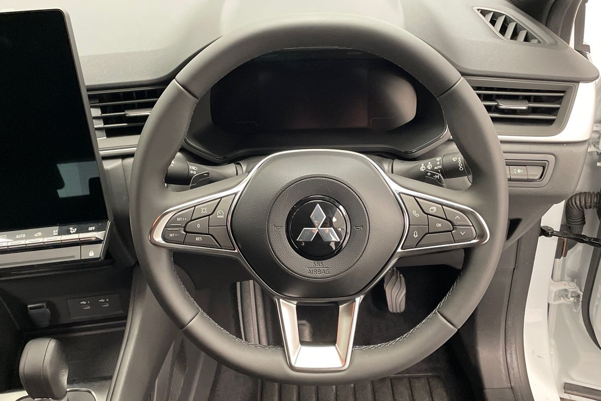 2025 Mitsubishi ASX LS XE