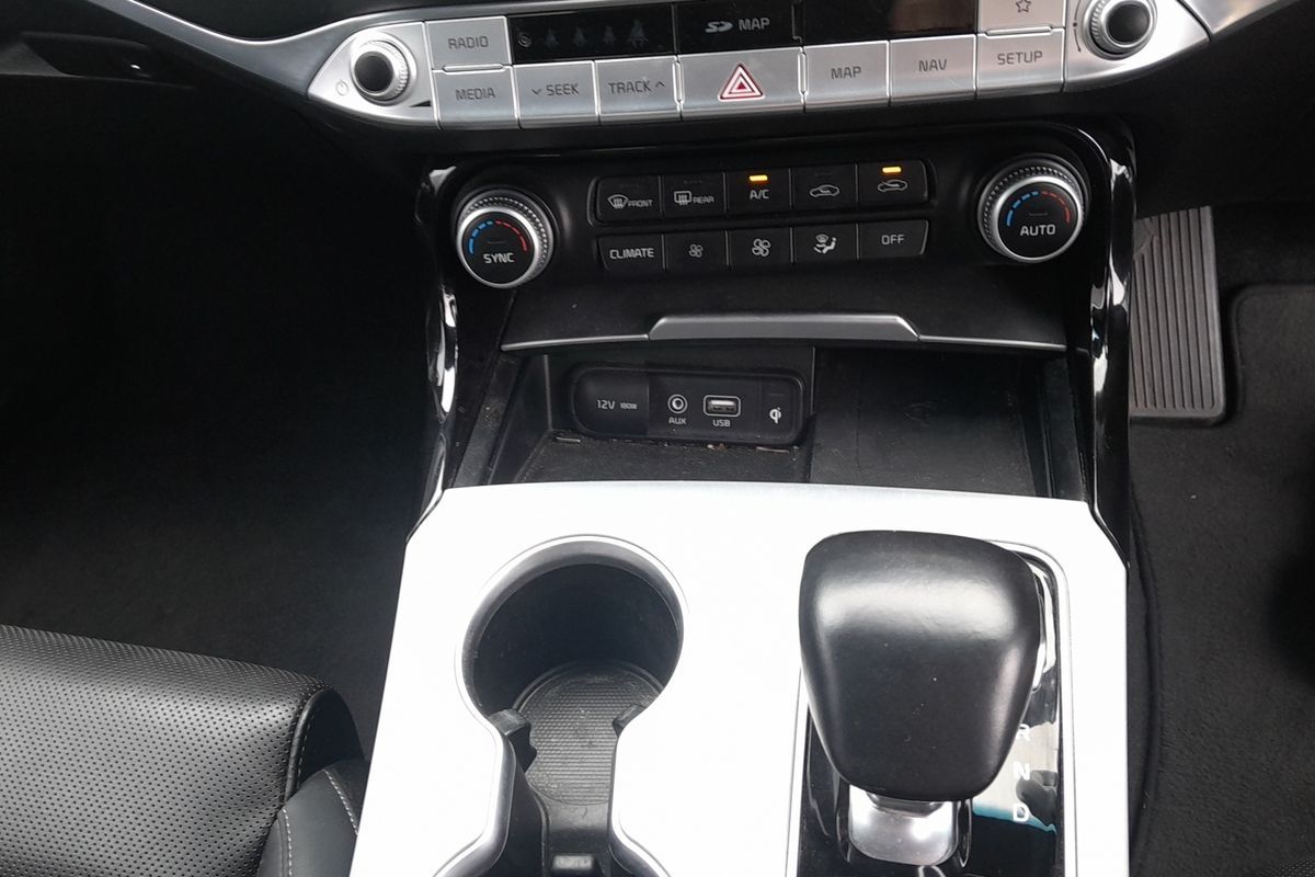 2018 Kia Stinger GT (BLK LTH W MICHELIN TYR) CK MY19