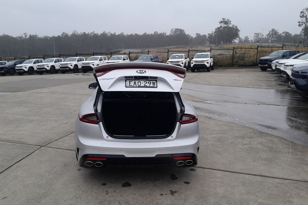 2018 Kia Stinger GT (BLK LTH W MICHELIN TYR) CK MY19