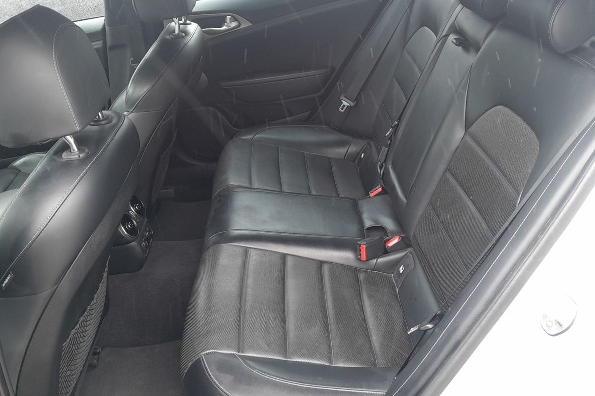 2018 Kia Stinger GT (BLK LTH W MICHELIN TYR) CK MY19