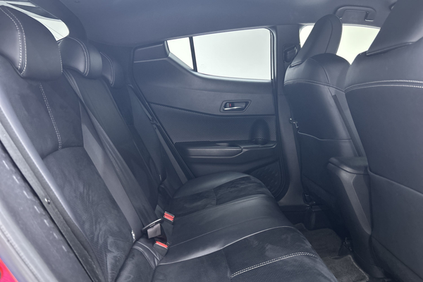 2022 Toyota C-HR GR Sport ZYX10R thumb-11