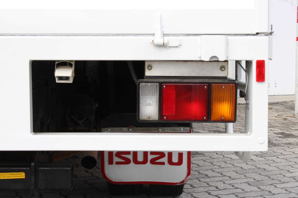 2022 Isuzu N Series NNR 45-150 4x2 MWB