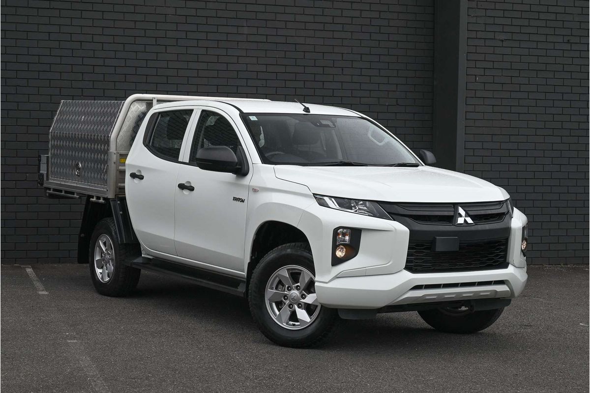 2024 Mitsubishi Triton GLX MR 4X4