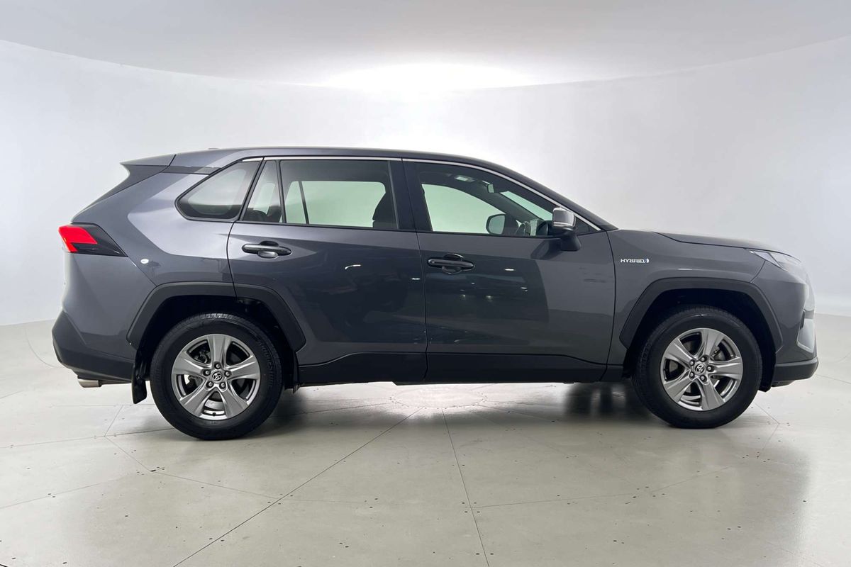 2022 Toyota RAV4 GX AXAH54R
