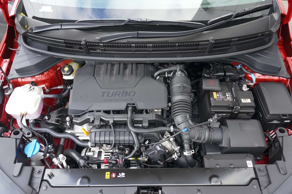 2026 Kia Stonic Sport YB PE2 thumb-3