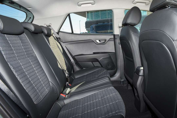 2026 Kia Stonic Sport YB PE2 thumb-9