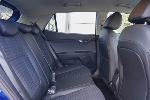 2026 Kia Stonic Sport YB PE2 thumb-8