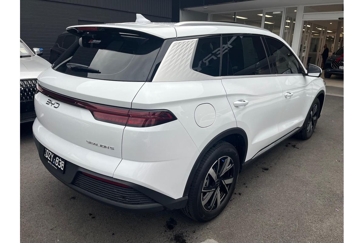 2026 BYD SEALION 5 Premium