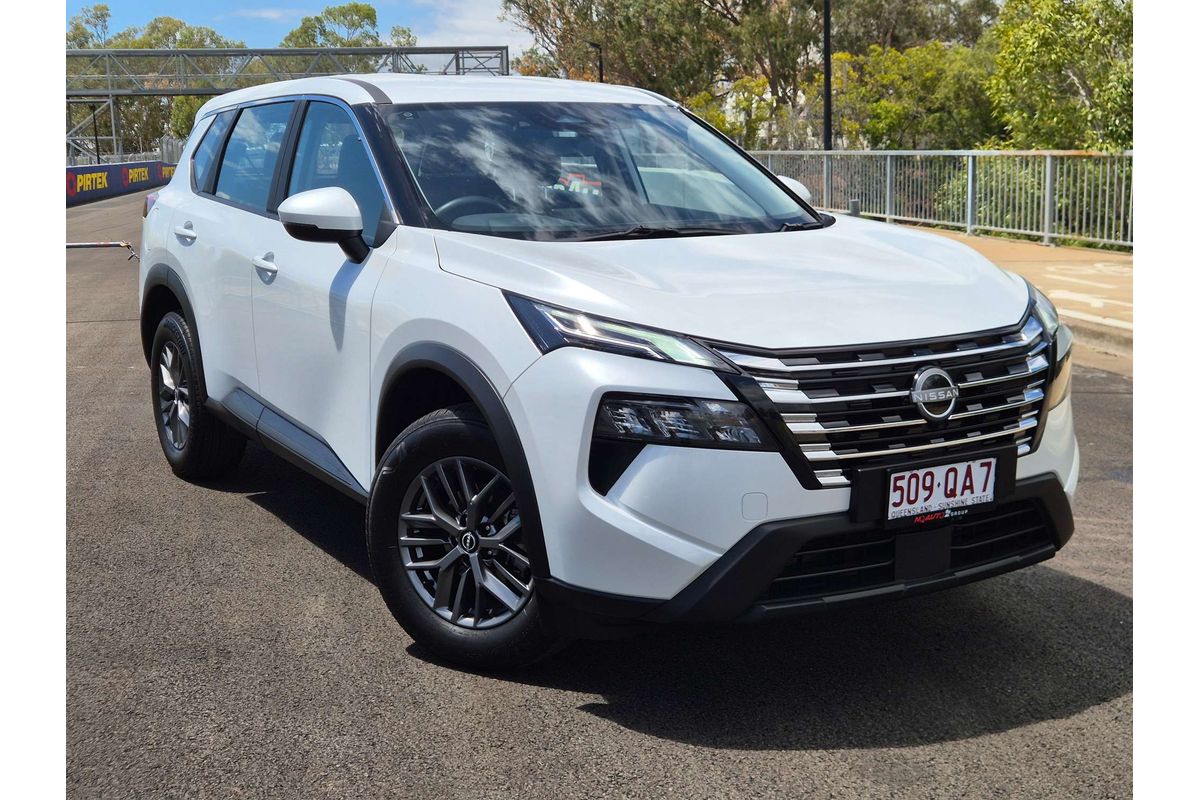 2026 Nissan X-TRAIL ST T33