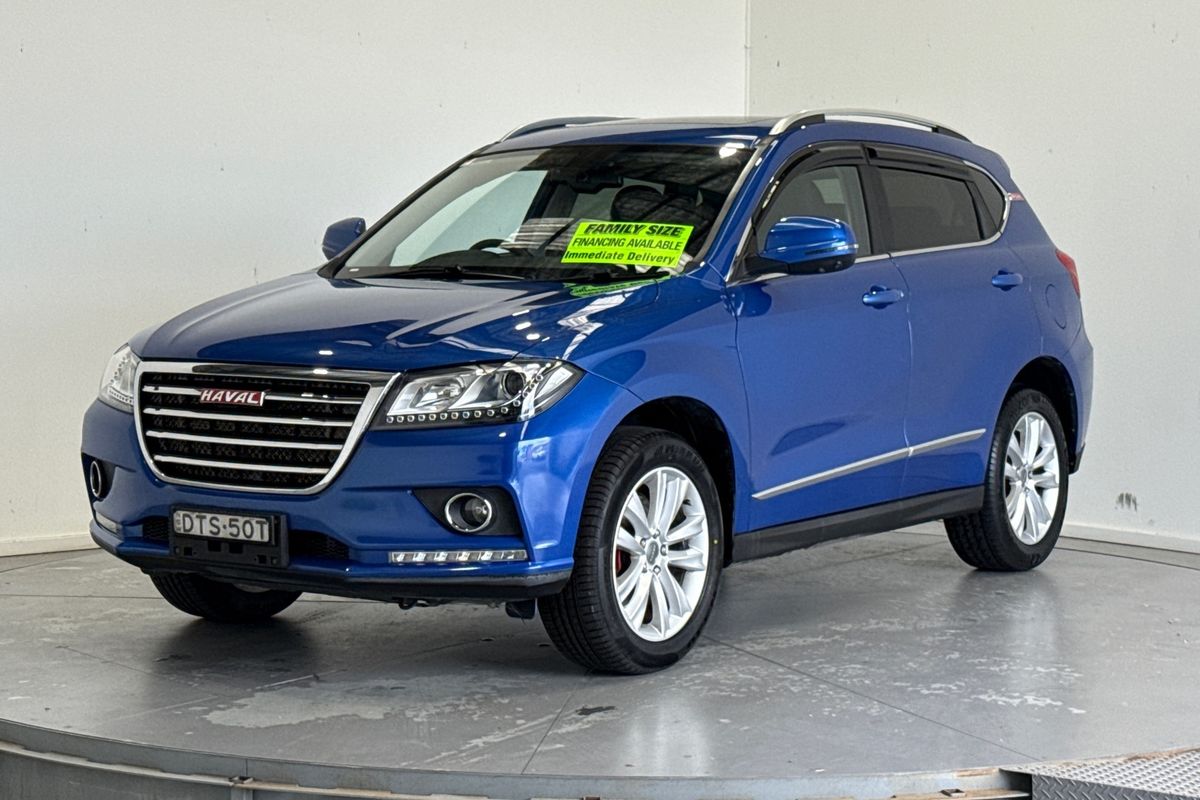 2017 GWM H2 LUXURY (4x2)