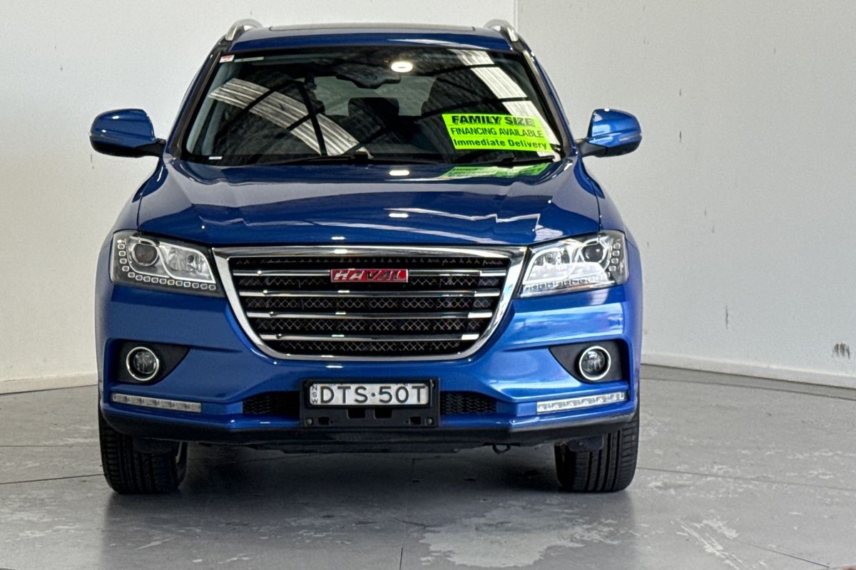 2017 GWM H2 LUXURY (4x2)