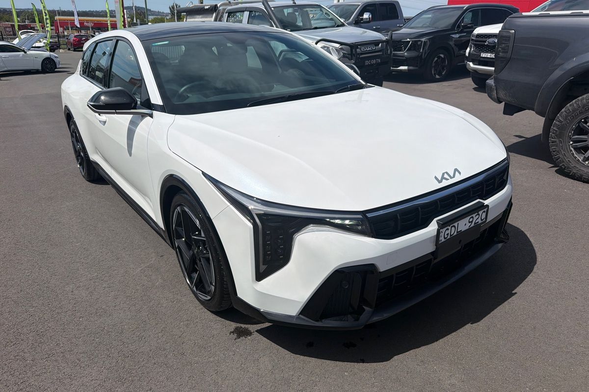 2026 Kia K4 GT-Line CL4m